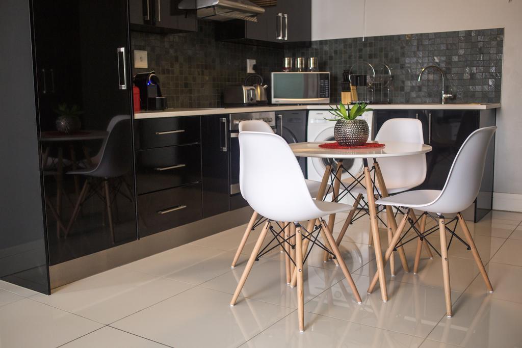 Apartment 64 At 77 On Independence Ave Windhuk Zewnętrze zdjęcie